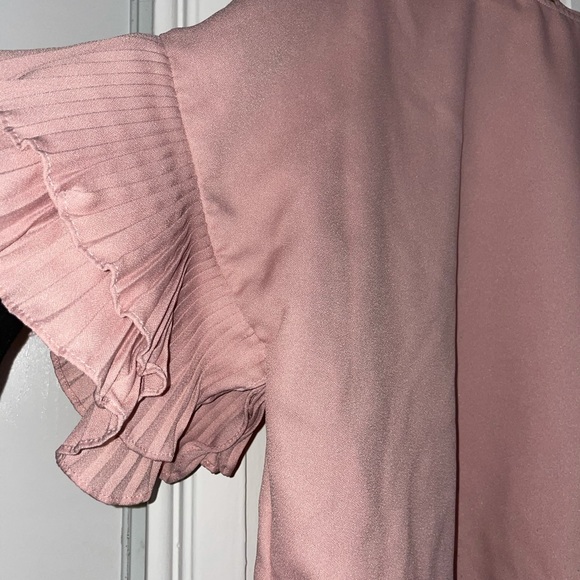 Pink blouse - Picture 3 of 4